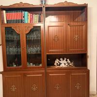 Mobile soggiorno classico in legno con vetrina