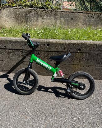 Bicicletta bambino equilibrio