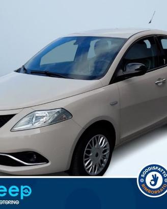 Lancia Ypsilon 1.2 GOLD 69CV MY16