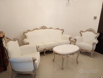 Divano e Poltrone in Pelle