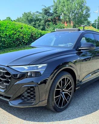 AUDI Q8 50 TDI 286 CV quattro S line edition Bla