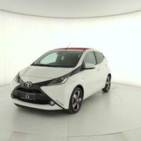 TOYOTA Aygo 5p 1.0 x-play m-mt my15