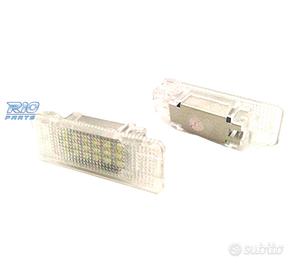 LUCI TARGA A LED PER SKODA SUPERB 2002-2008