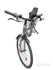 Bicicletta Pedalata assistita batteria accessori