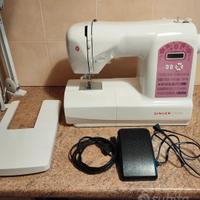 Macchina elettronica Singer Starlet