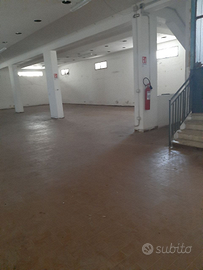 Locale seminterrato di 270mq