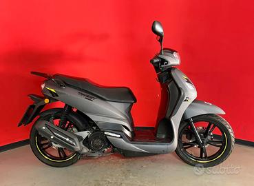 Peugeot Tweet 125 i GT