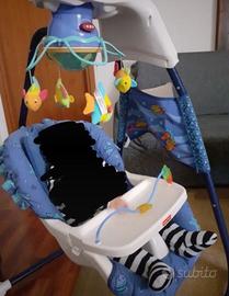 Culla per bambini con giostrina