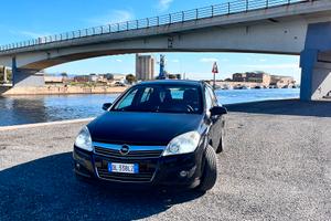 Opel Astra H 1.3 CDTI ENJOY