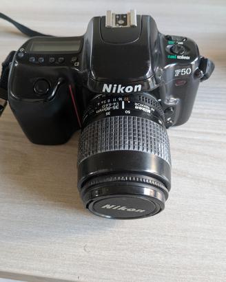 Nikon F50 35mm-obiettivo AF e borsa Samsonite