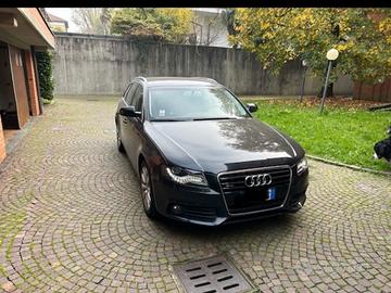 Audi a4 avant 3000 v6 quattro