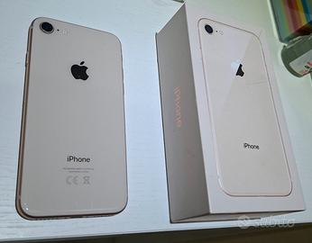iPhone 8 64 gb per ricambi