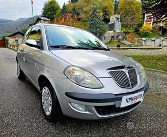 LANCIA Ypsilon 1.3 Multijet 16V Argento NEOPATEN