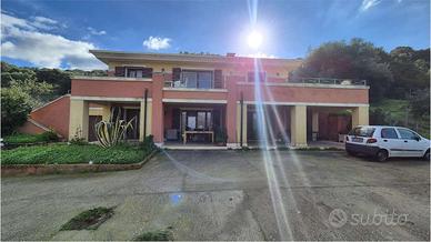Villa immersa nel verde a pochi km da Alghero