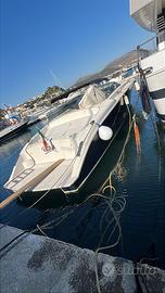 Tornado 44 con posto barca