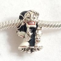 charm Crudelia De Mon