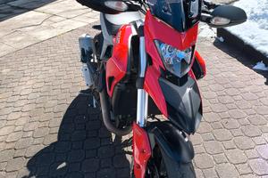 Ducati Hyperstrada 821 anno 2014 km.27250