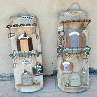 Tegole in cotto decorate a mano da appendere