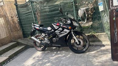 Honda cbr 125cc 2006