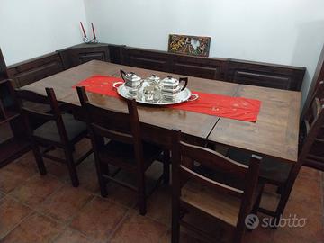 tavolo antico restaurato, 5 sedie e panca angolare