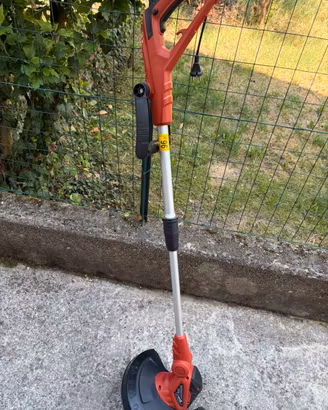 Decespugliatore taglia bordi