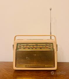 RADIO VINTAGE NORDMENDE TRANSITA EXPORT, 1962, FM