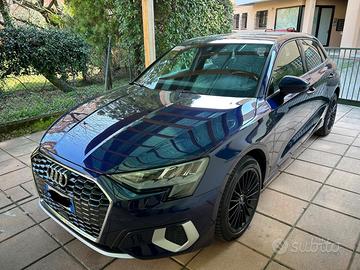 Audi A3 TFSI Sportback cambio automatico 110 hp