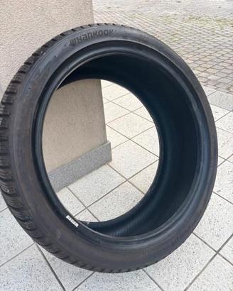 Set 4 pneumatici invernali HANKOOK W330 225/40 R18