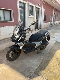 Voge sfida sfr1 adv 125