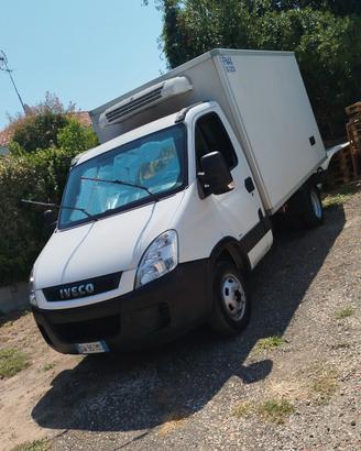 Iveco Daily frigo atp 