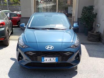 HYUNDAI i10 KM0 - 1.0 MPI 63CV AT Automatica Con
