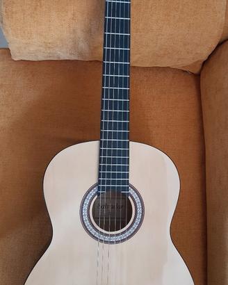 Chitarra classica Salvador CG 144 NT con custodia