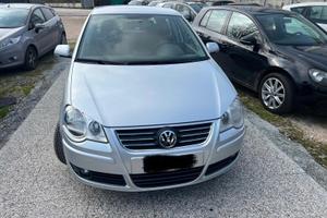 Volkswagen Polo 1.4/80CV TDI 5p. Sportline