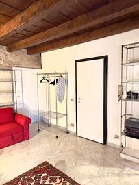 Bergamo - monolocale con balcone