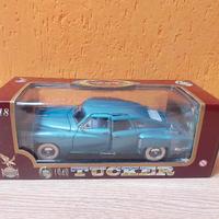 Modelli 1:18 da collezione misti