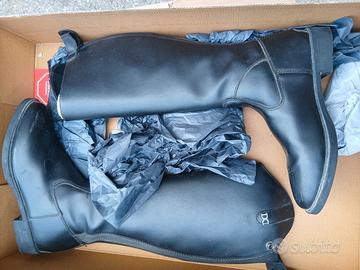 Stivali equitazione in pelle della Derby