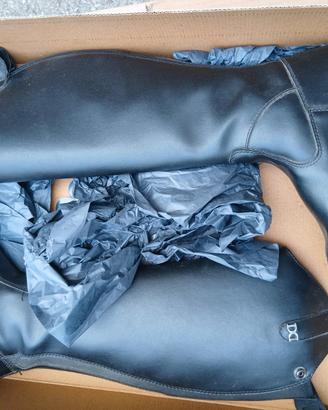 Stivali equitazione in pelle della Derby