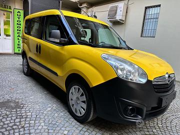 Opel Combo 1.4 95CV * 7 POSTI *