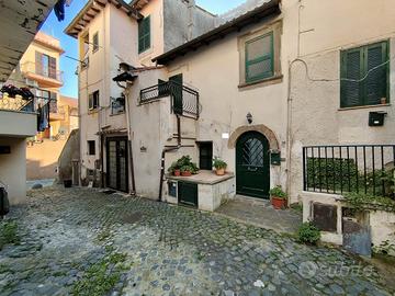 Rif.11 Appartamento Cielo/Terra Bi-livello Ariccia