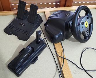 Volante Playstation PS2 Guillermot con pedali.