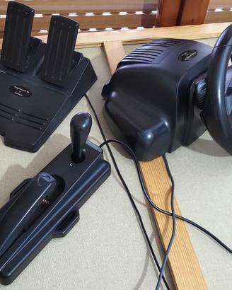 Volante Playstation PS2 Guillermot con pedali.