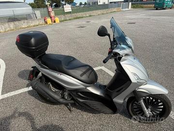 Piaggio Beverly 300 i.e. S