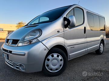 RENAULT TRAFIC PULMINO