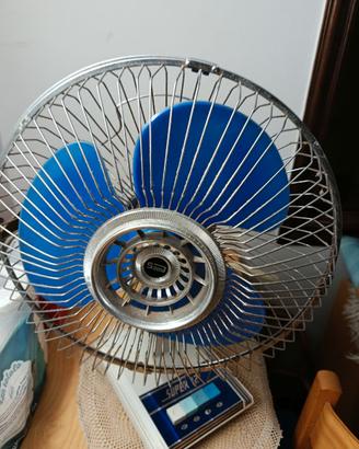 Ventilatore da tavolo vintage