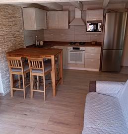 VILLASIMIUS. Grazioso appartamento con veranda