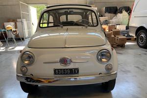 Fiat cinquecento porte contro vento