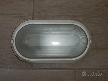 Plafoniera per esterni