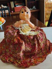 bambola copri teiera vintage