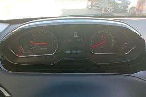 Peugeot 208 1.4 gpl
