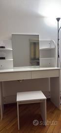 Postazione trucco
